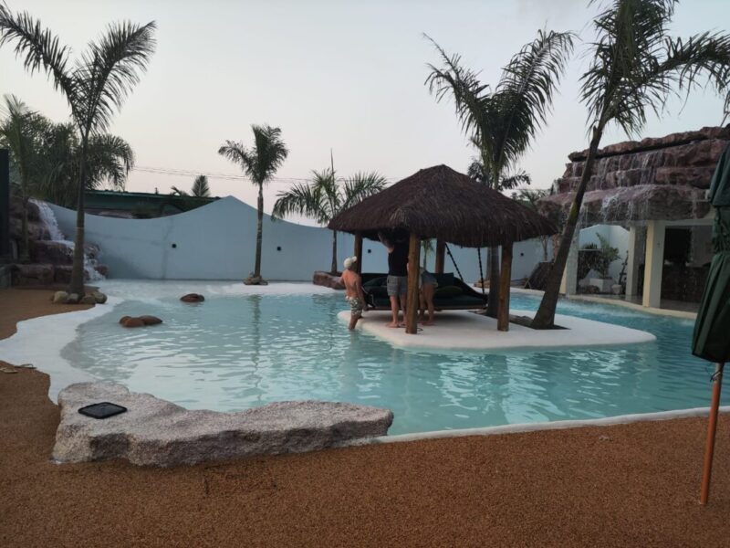 Somos-especialista-em-construcao-de-piscina-de-areia-em-santa-catarina